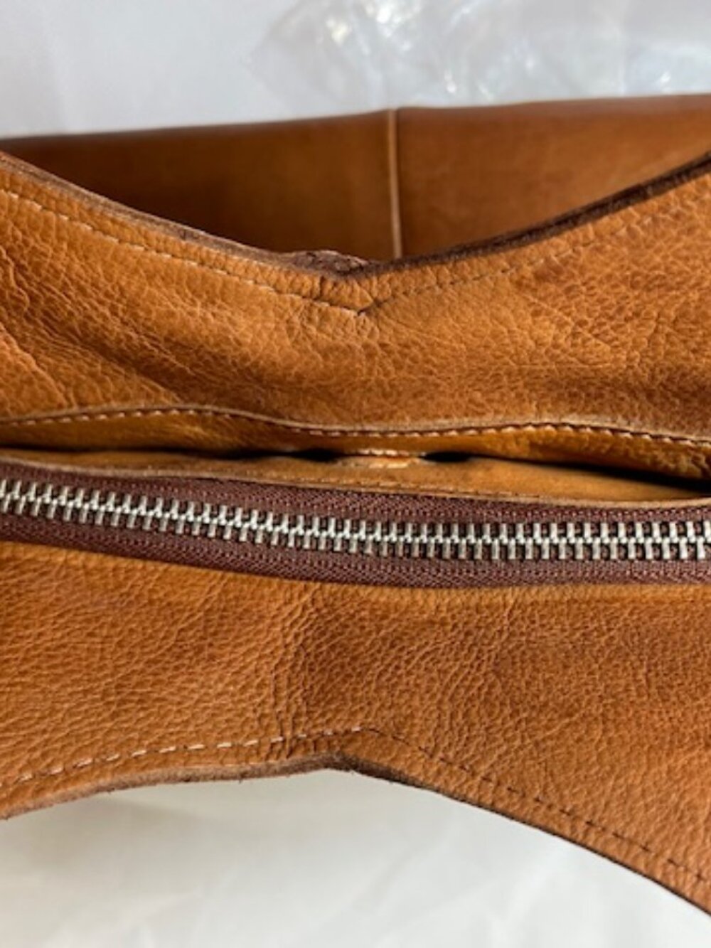 Latico Leathers Nelly Brand New Cognac Crossbody Tote - Picture 5 of 9